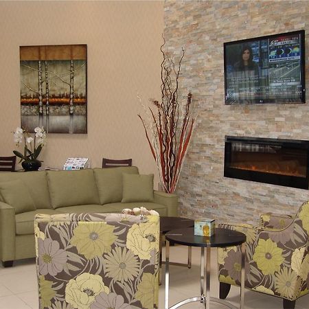 Comfort Inn East Scarborough Торонто Интериор снимка