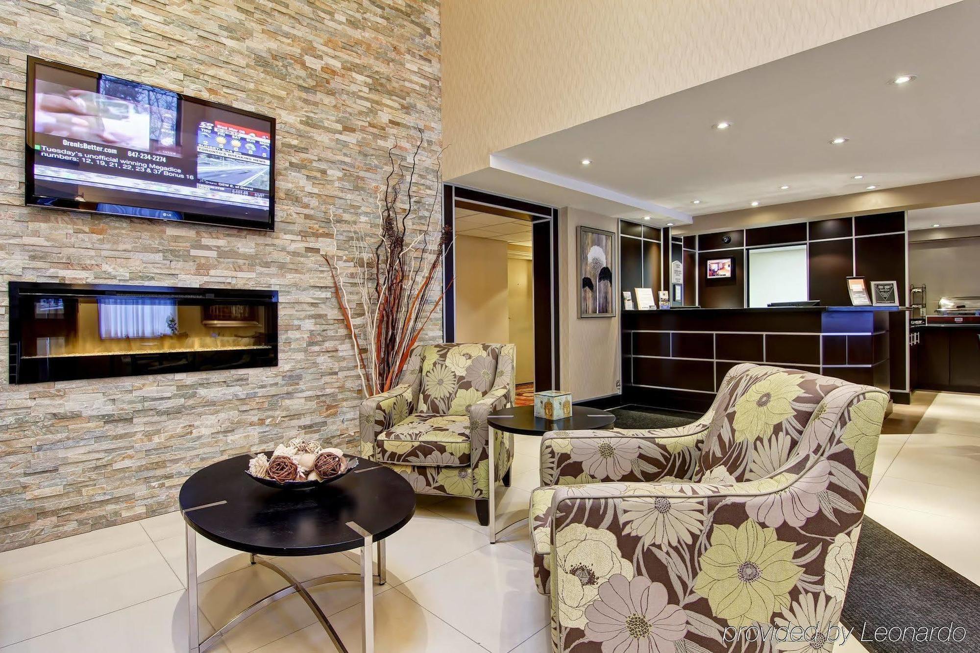 Comfort Inn East Scarborough Торонто Екстериор снимка